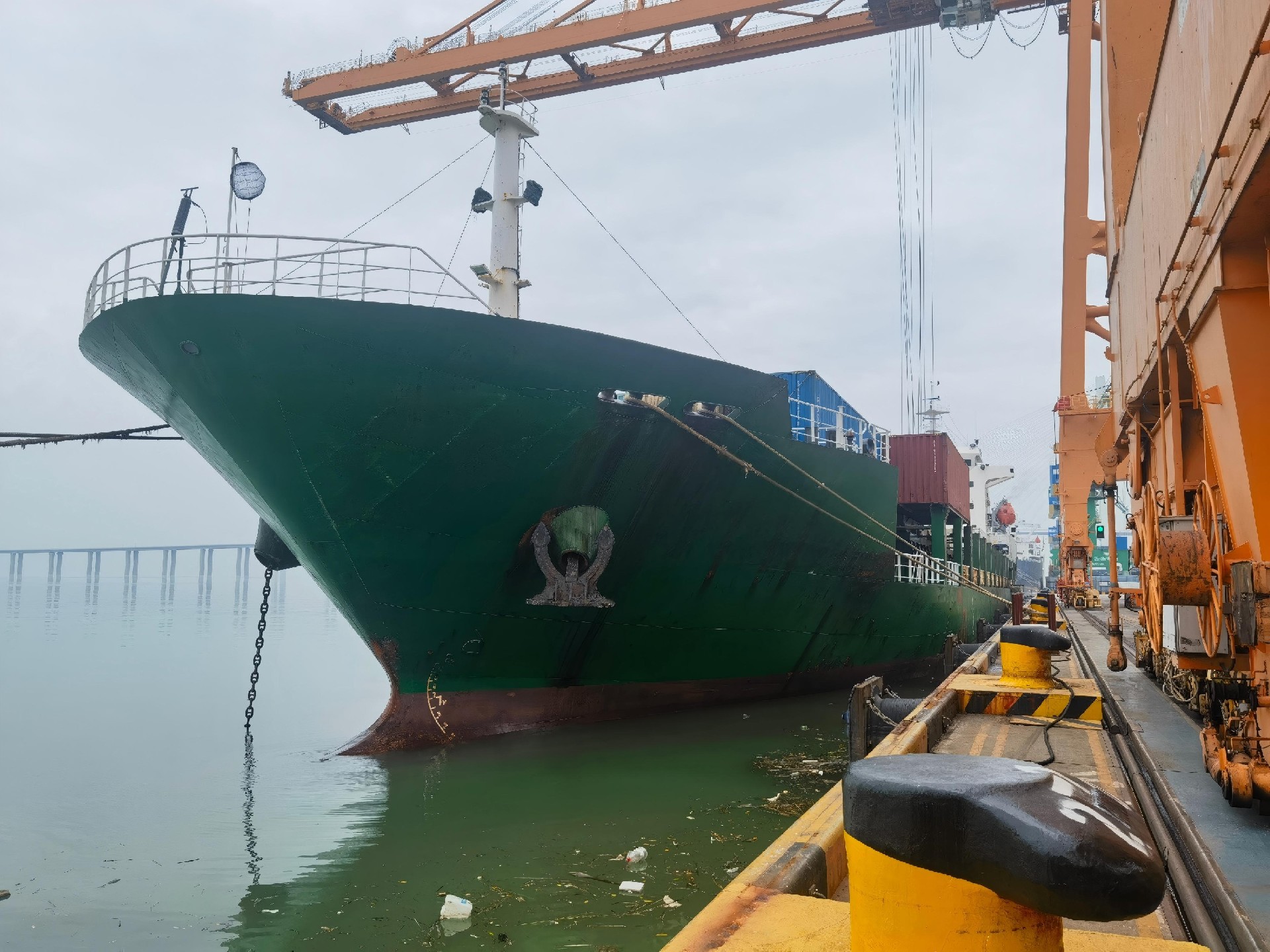 2011- 10600噸  集裝箱-720TEU